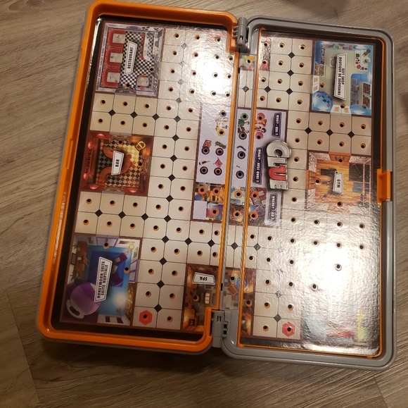 Games - Picture 4 of 7